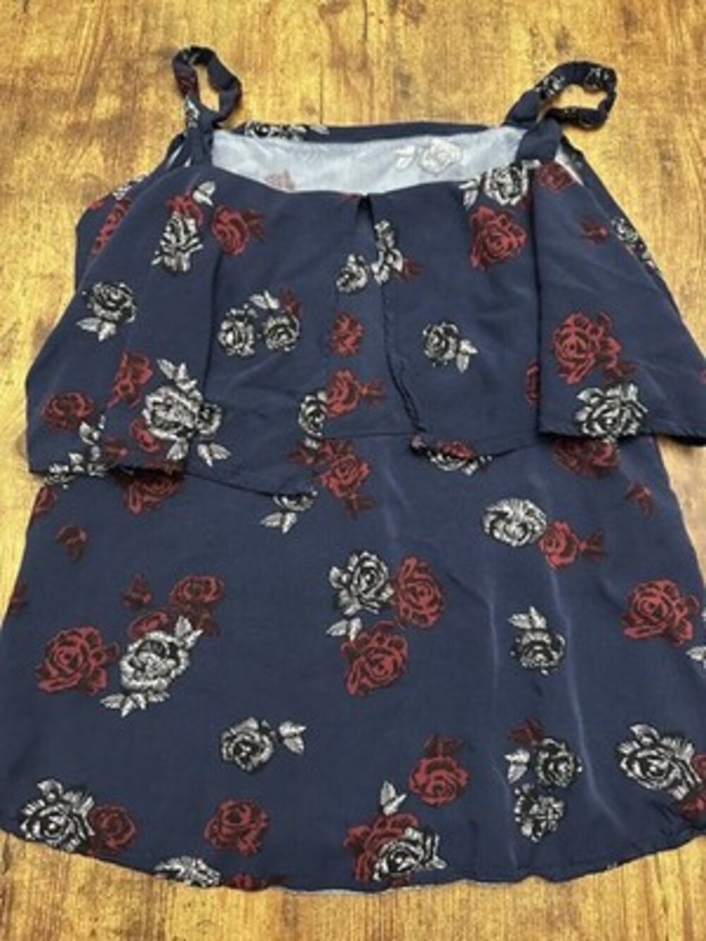 Le Château Floral Cold-Shoulder Ruffle Top - Picture 3 of 3